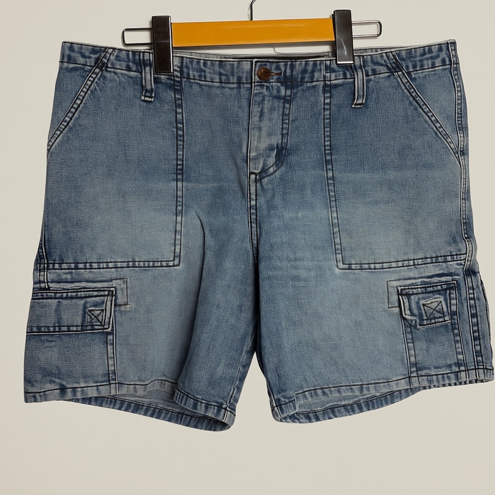Vintage Y2K Cargo Shorts